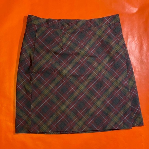 Old Navy Dresses & Skirts - Plaid y2k Mini skirt